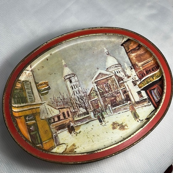 ~3 for $20~ Sunshine Biscuits cookie tin - Picture 1 of 11